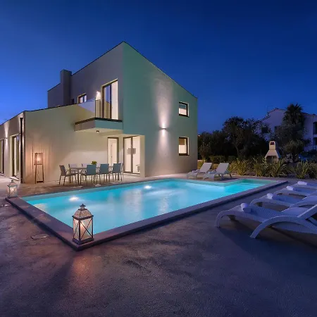 Anna By Interhome * Пула