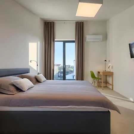 Anna By Interhome Vila Pula