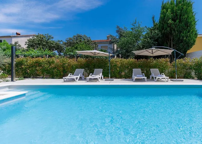 Vila Anna By Interhome Pula