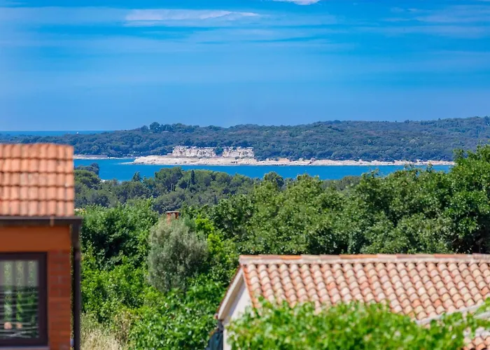 Villa Anna By Interhome Pula