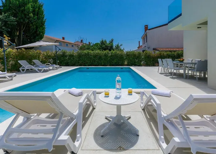 Anna By Interhome Villa